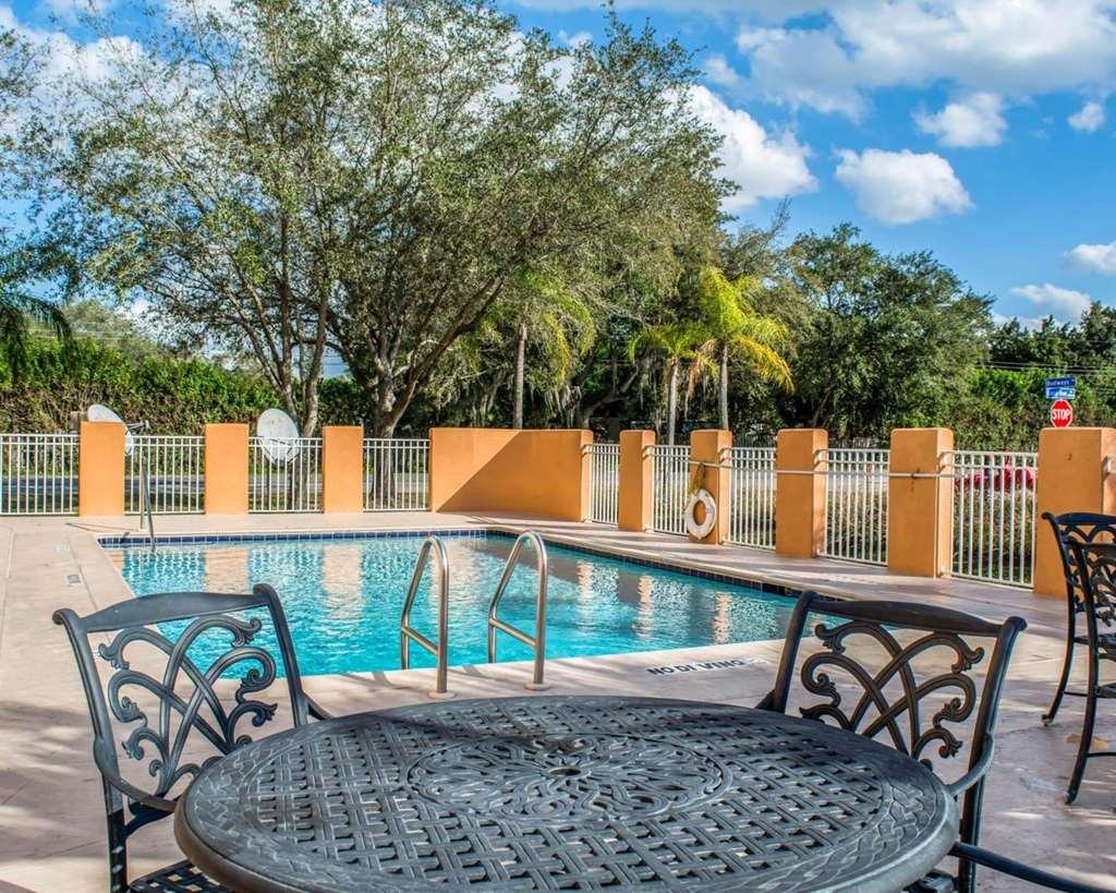 Comfort Inn Fort Myers Northeast Faciliteter billede