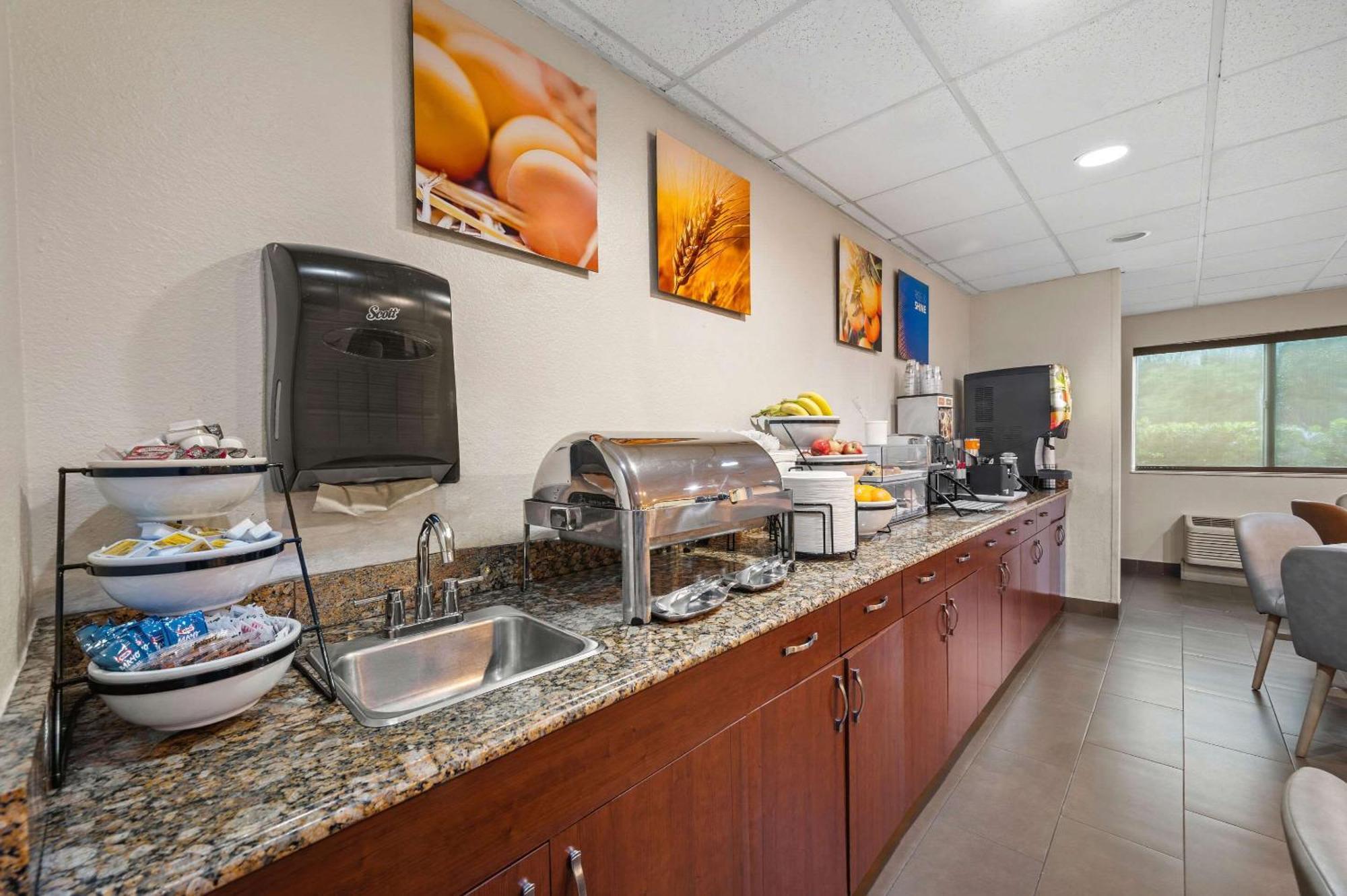 Comfort Inn Fort Myers Northeast Eksteriør billede