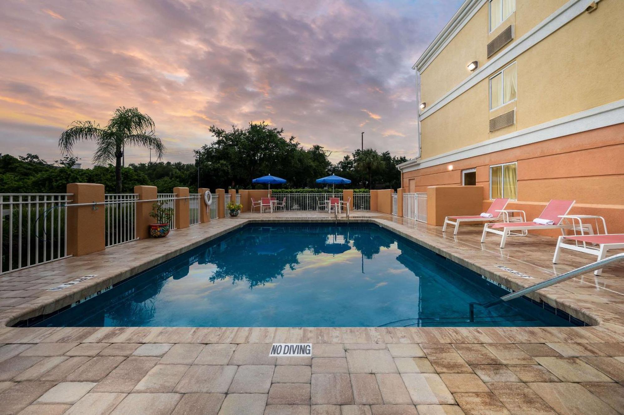 Comfort Inn Fort Myers Northeast Eksteriør billede
