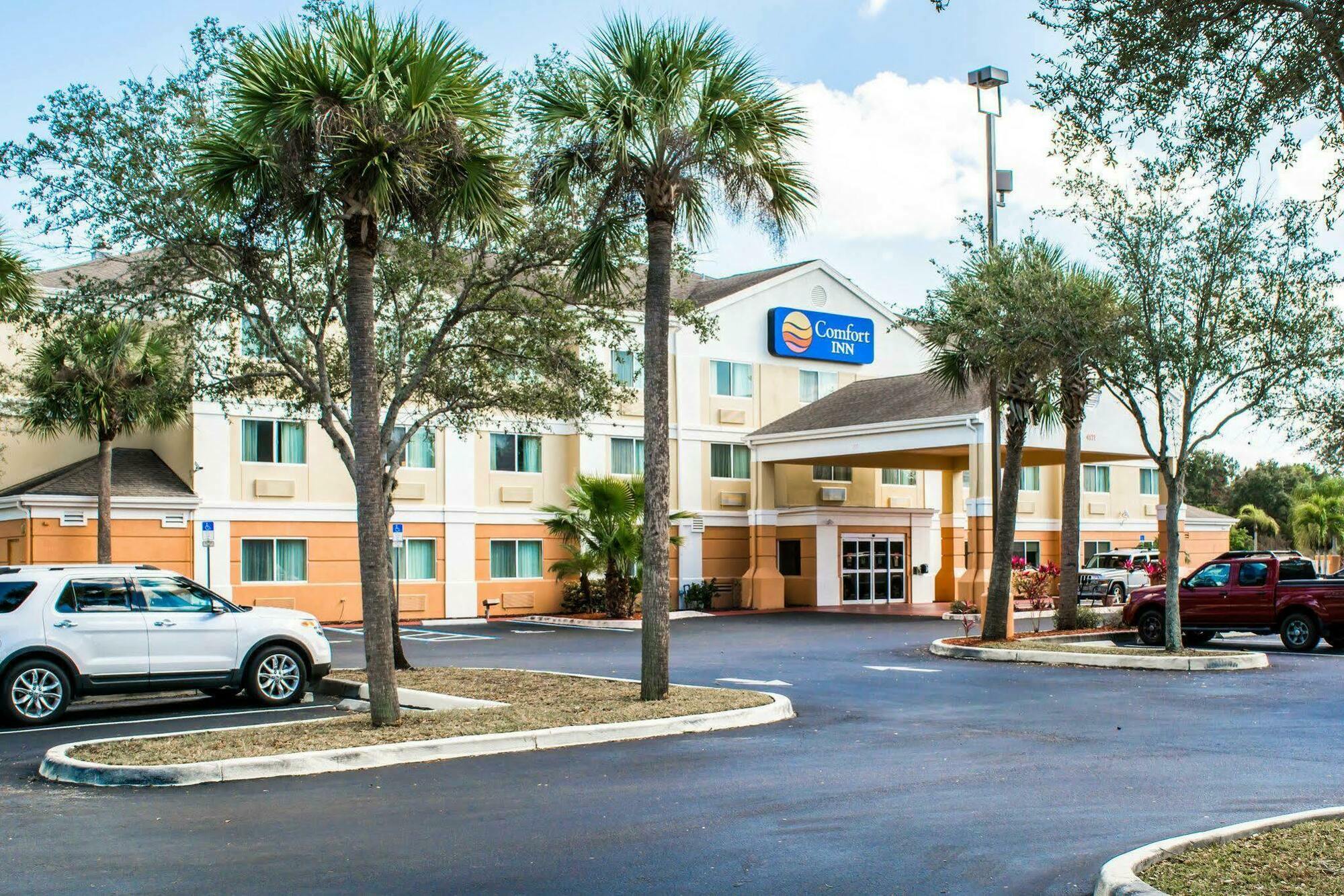 Comfort Inn Fort Myers Northeast Eksteriør billede